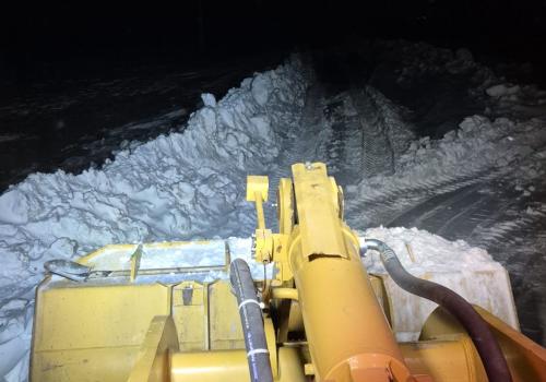 تلاش برای باز کردن راه مواصلاتی 