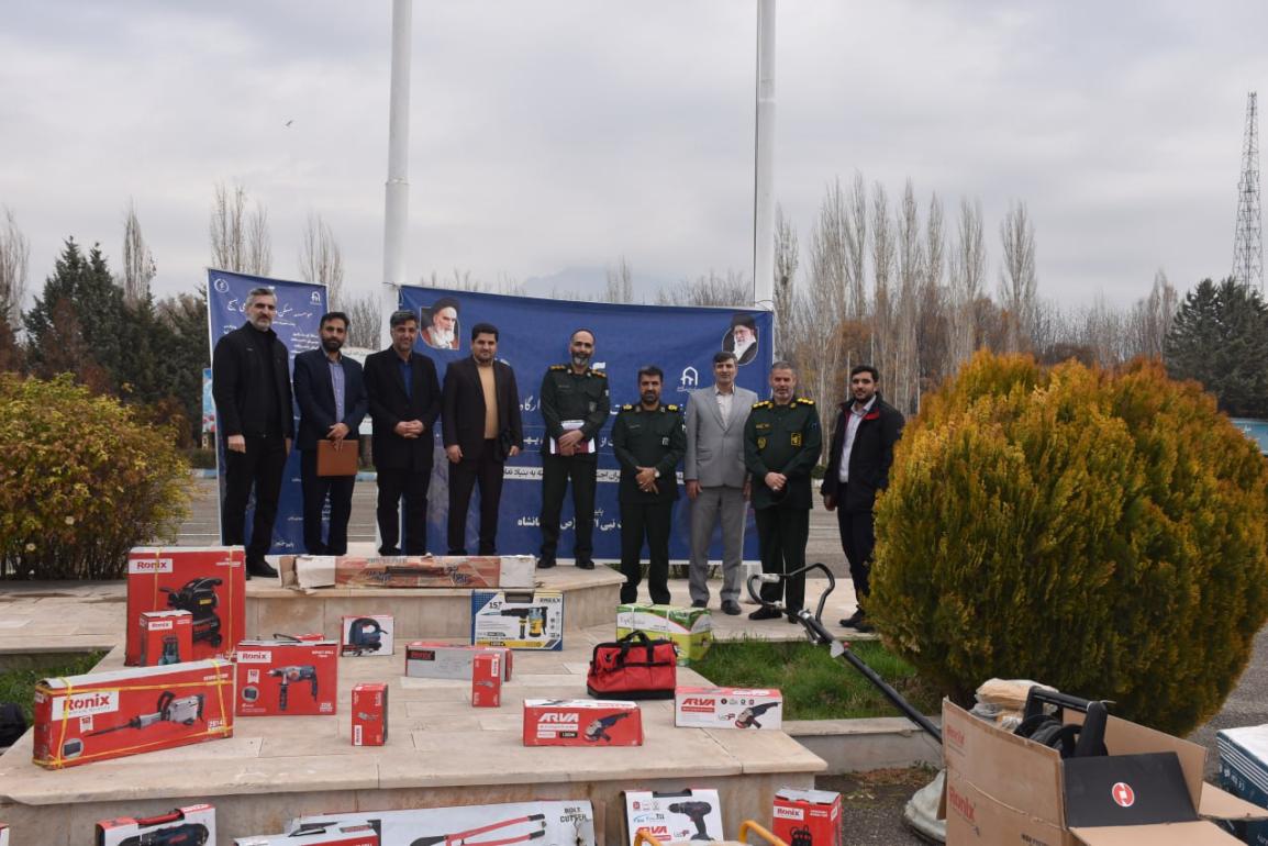 رونمایی